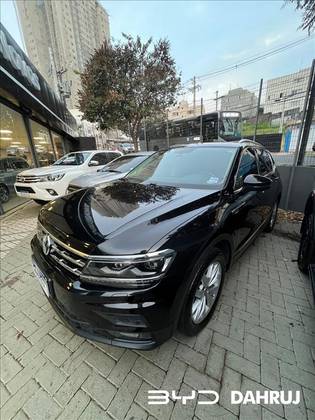 VOLKSWAGEN TIGUAN 1.4 250 TSI TOTAL FLEX ALLSPACE COMFORTLINE TIPTRONIC VOLKSWAGEN TIGUAN 1.4 250 TSI TOTAL FLEX ALLSPACE COMFORTLINE TIPTRONIC